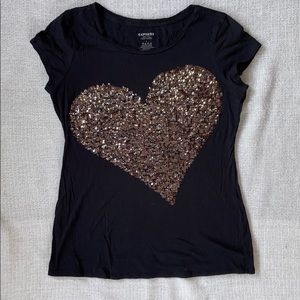 Black heart t-shirt